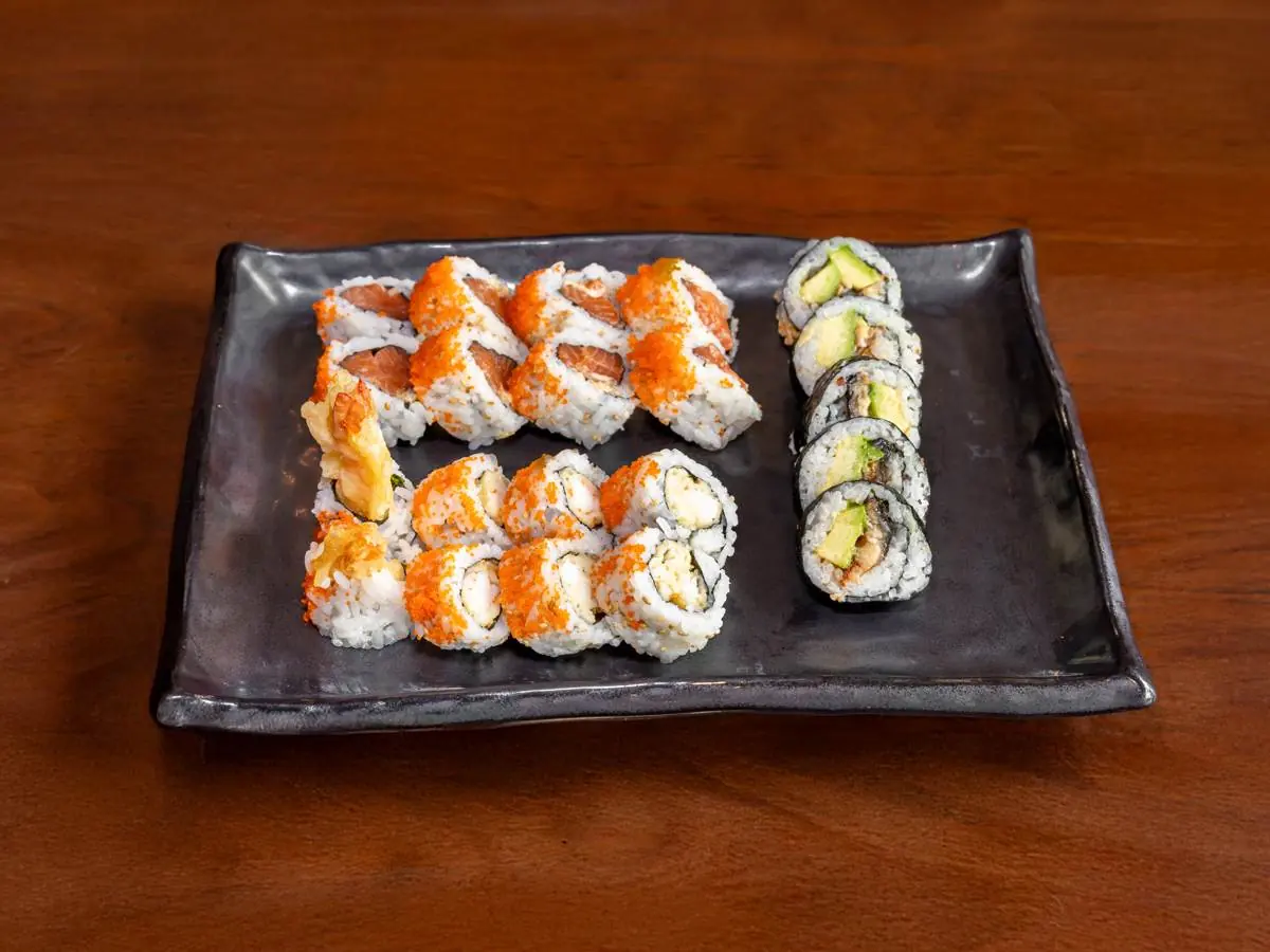 Three-roll lunch special at Abis in Greenwich